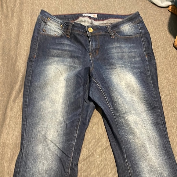 YMI Wanna Betta Butt? Jeans - Picture 1 of 3